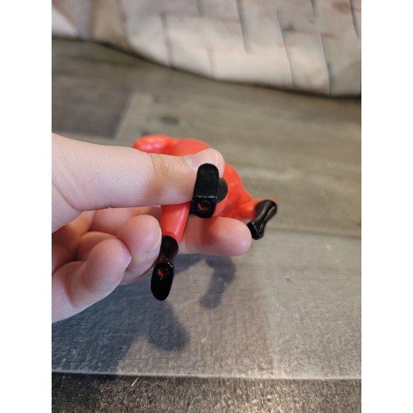 2018 McDonald's mr. incredible toy figure Disney Pixar - Picture 6 of 6